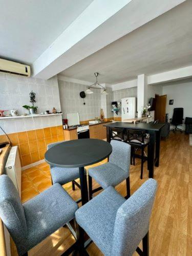 Apartament 1 Plus Rooms In Centrul Orasului - Unirii Fantanii بوخارست المظهر الخارجي الصورة